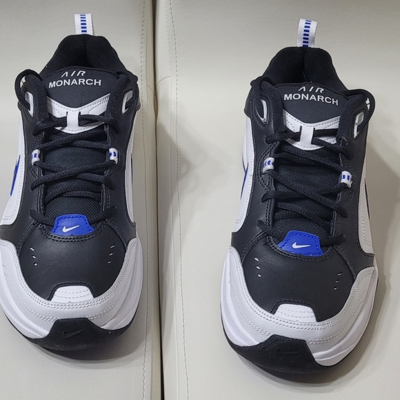 Nike Air Monarch 415445-002 Size 11 US White - Picture 4 of 5